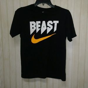Boys nike Dri-fit NWOT shirt.